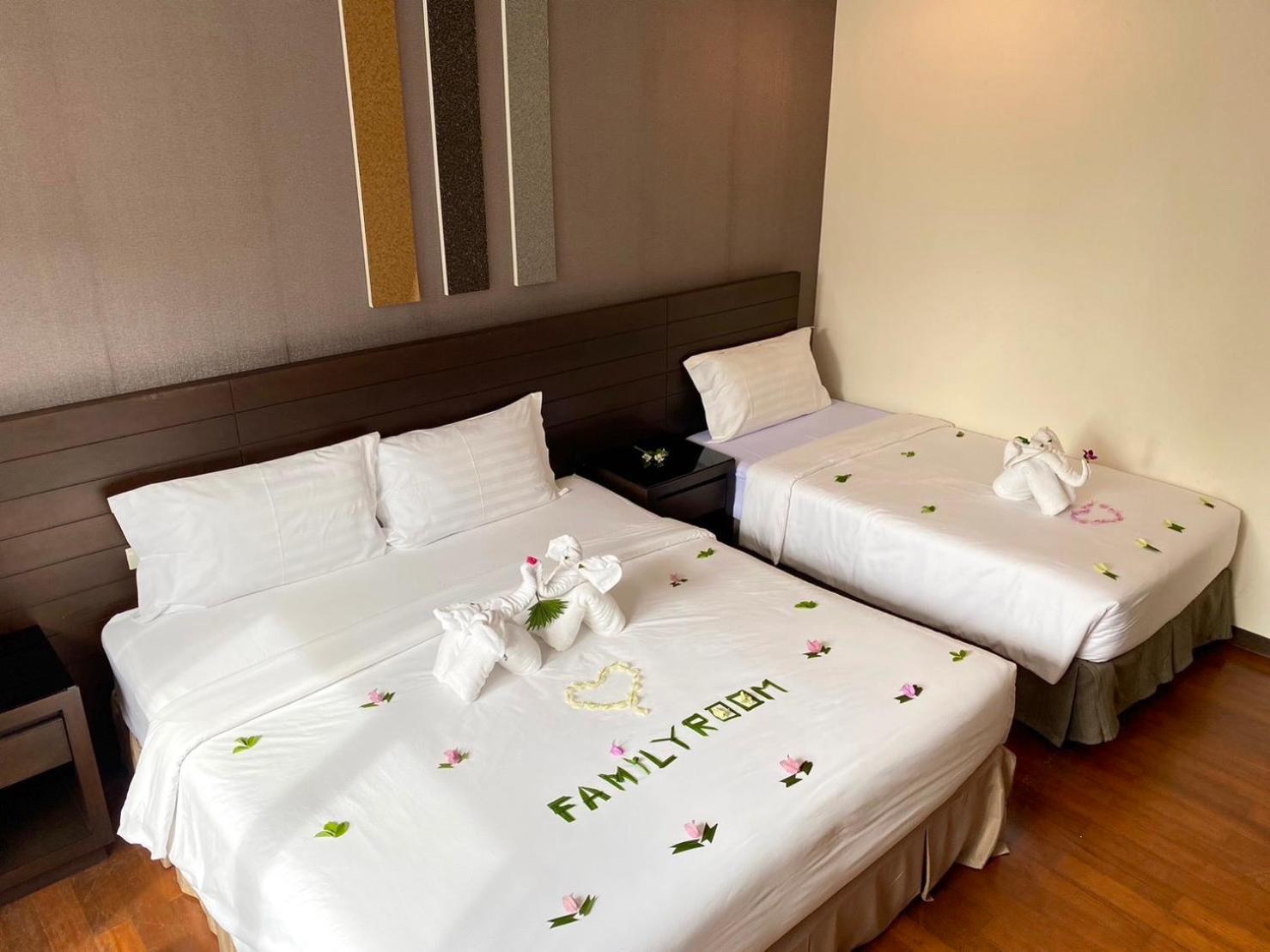 G1 Touch Blue Sky Hotel Pantai Kamala Luaran gambar